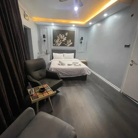 Hotel apartamentowy Kiyi Butik *