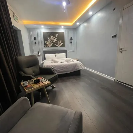 Aparthotel Kiyi Butik *